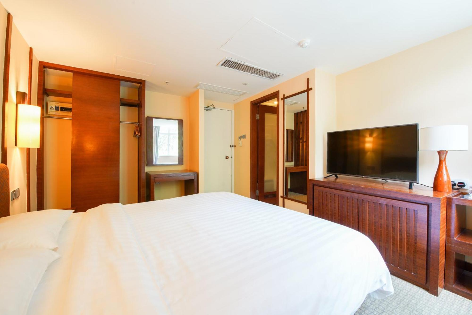 Warwick Hotel Cheung Chau Hong Kong Ngoại thất bức ảnh