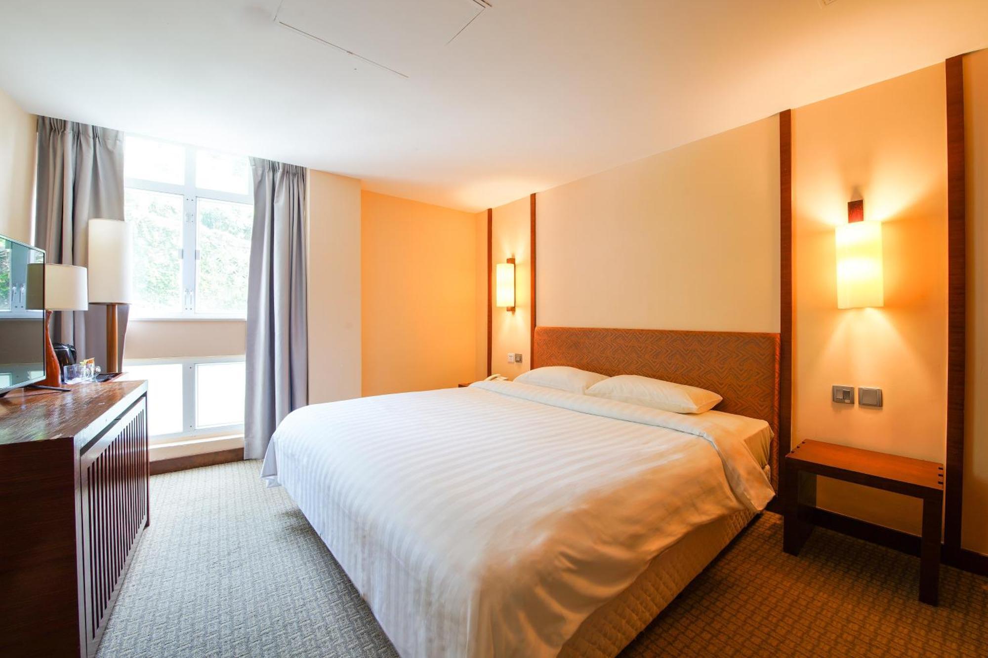 Warwick Hotel Cheung Chau Hong Kong Ngoại thất bức ảnh