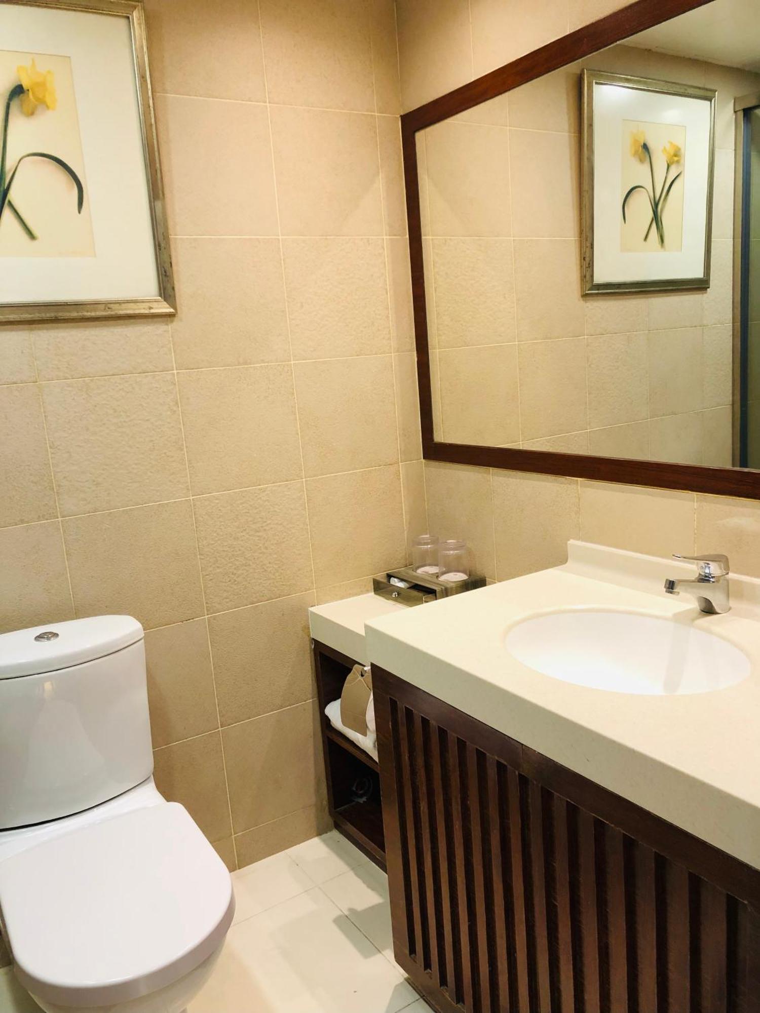 Warwick Hotel Cheung Chau Hong Kong Ngoại thất bức ảnh